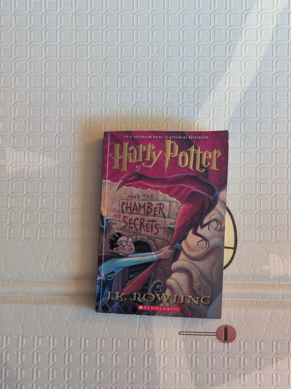 Harry Potter and the Chamber of Secrets - Red Cover